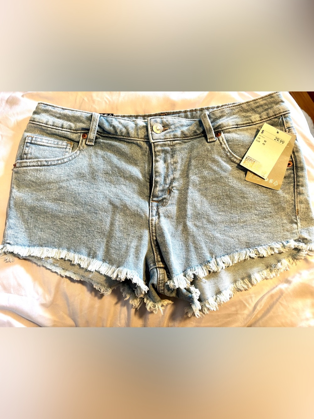 🆕Divided Light Blue Frayed Hem Denim Shorts
